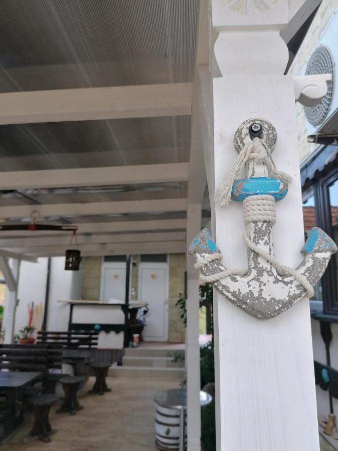 La Doi Pasi De Mare Hotel Vama Veche Bagian luar foto